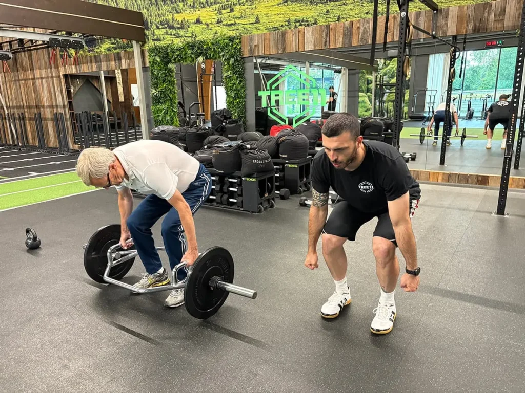 Revalideren na een herseninfarct en leren tillen met een personal trainer 